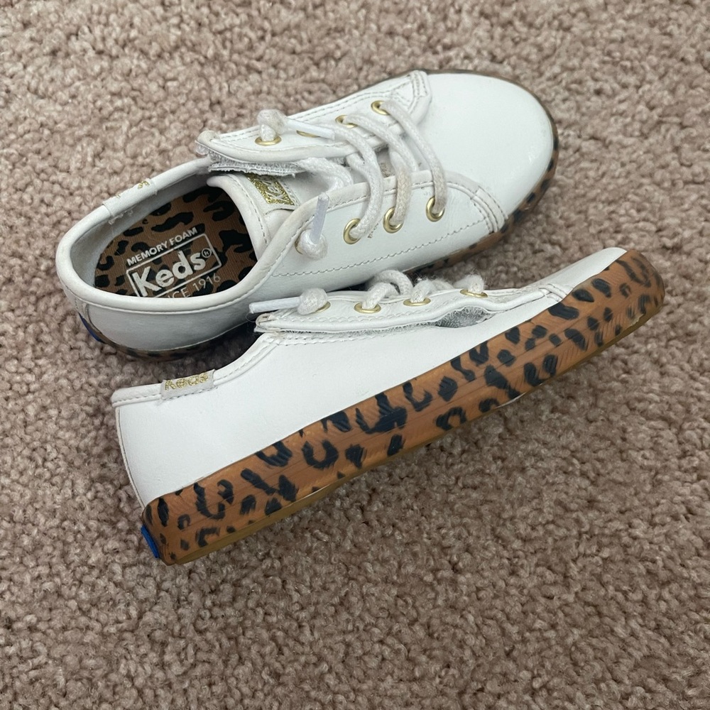 Toddler leopard KEDS size 8.5